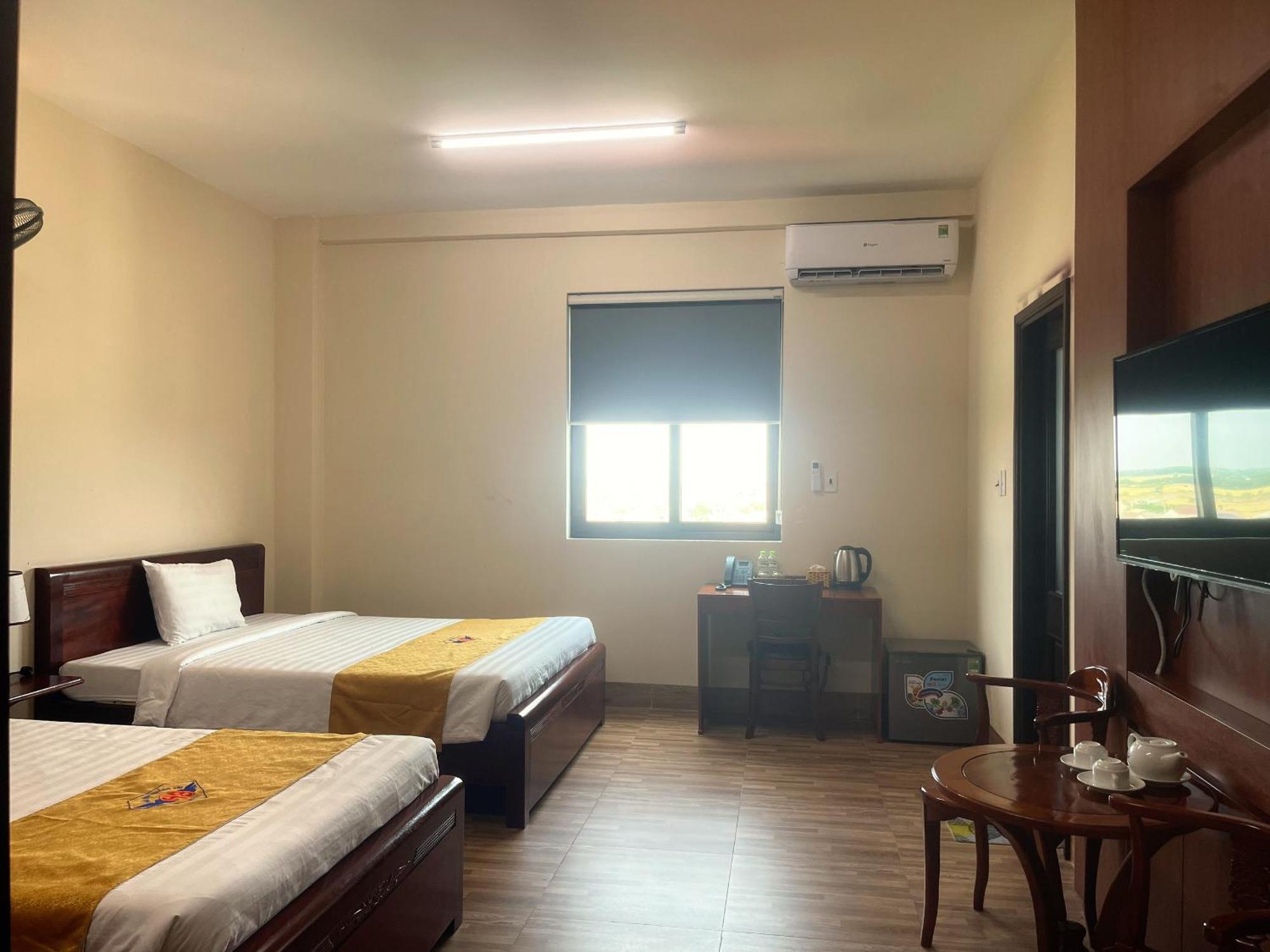 Khach San Hoa Binh Quang Tri Otel Dong Ha Dış mekan fotoğraf